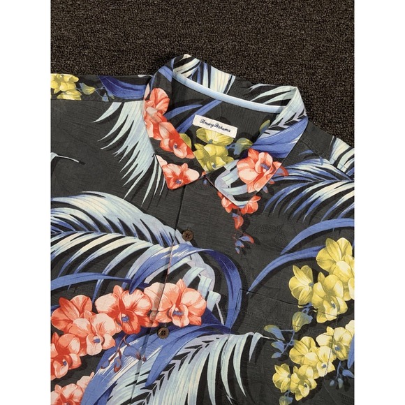 Tommy Bahama Other - Tommy Bahama Hawaiian Camp Shirt Men 2XL Colorful Floral 100% Silk Button Up
